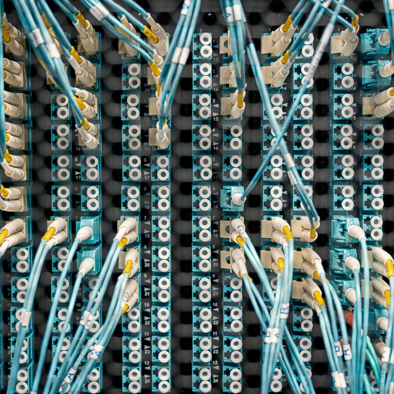 Patch panel de rede estruturada em rack - Nunes Consultoria Informática